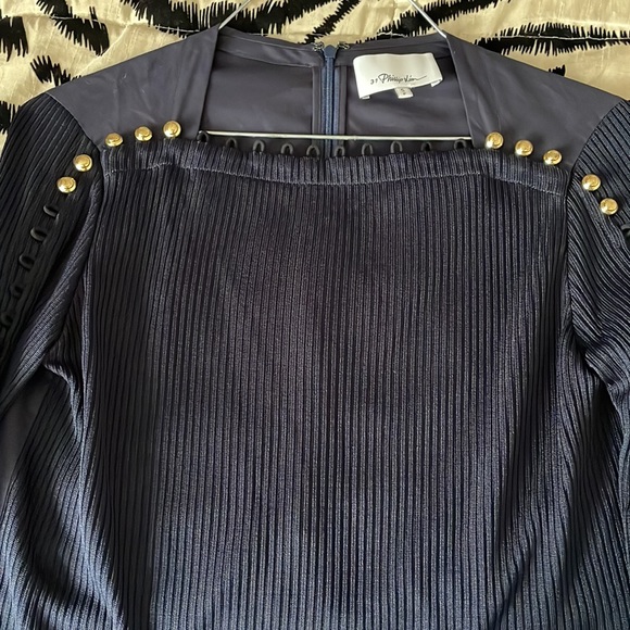 3.1 Phillip Lim navy long sleeve top, size S - Picture 3 of 8
